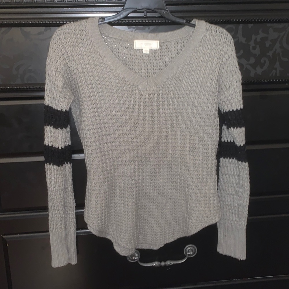 Grey sweater